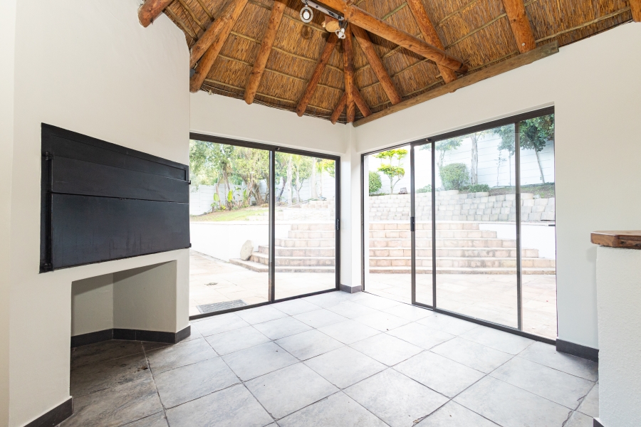 4 Bedroom Property for Sale in Selbourne Western Cape